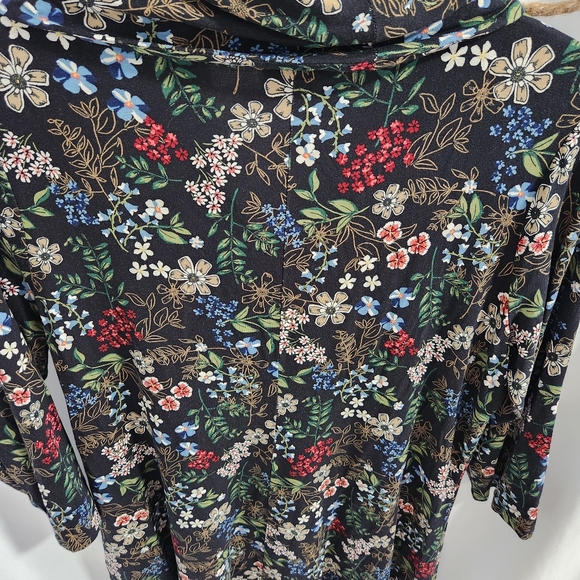 J.Jill Floral Cowl Neck Jersey Tunic Sz. M - Picture 8 of 8
